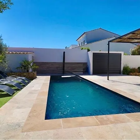 Villa Contemporary Provencal With Pool *