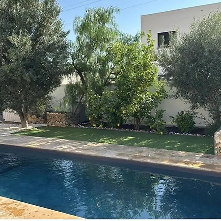Contemporary Provencal With Pool *
